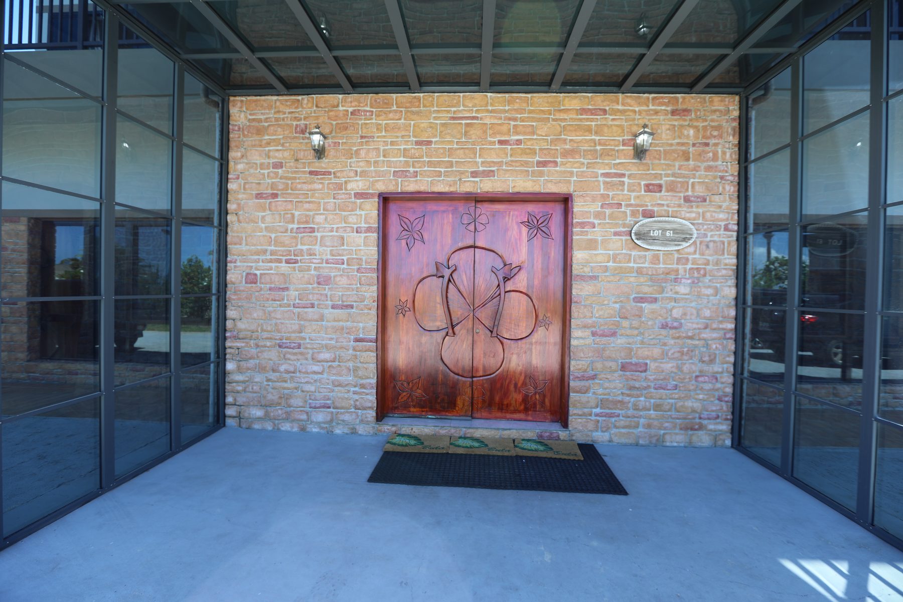 The entrance to Villa 61